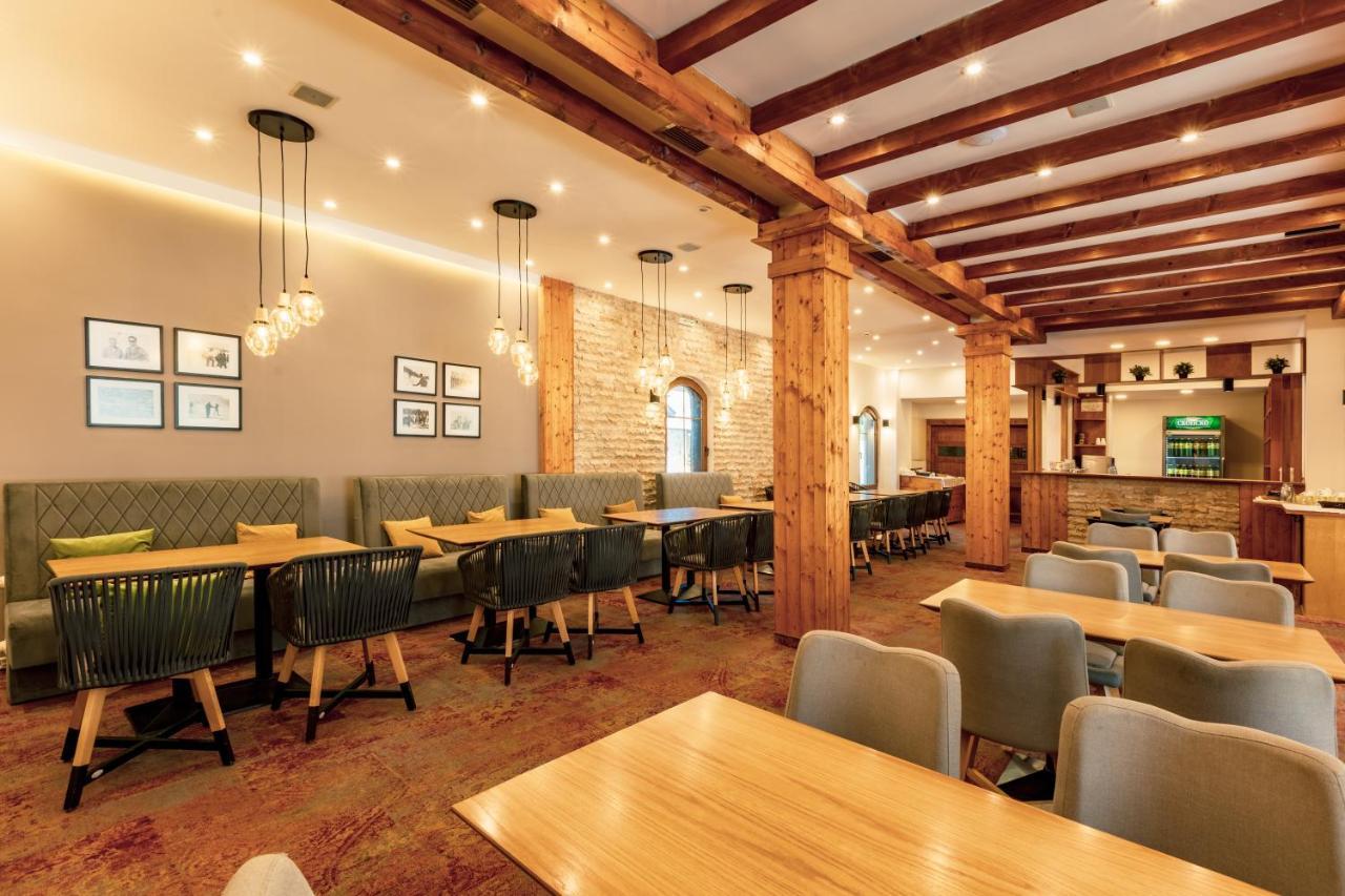 Hotel Sport, Resort 마르로보 외부 사진