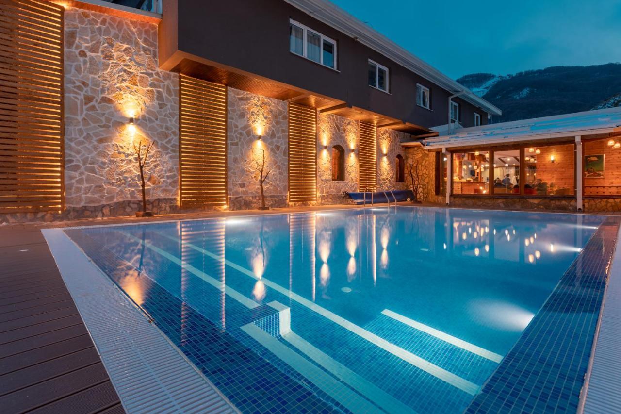 Hotel Sport, Resort 마르로보 외부 사진